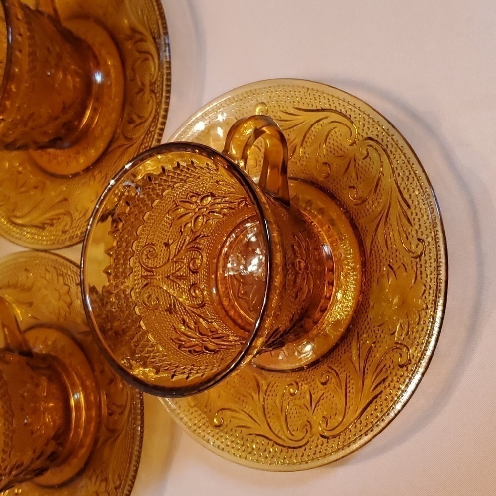 Vintage Tiara Crystal Cup & Saucer Set of 4 Sandwich Pattern Amber Indiana Glass - Picture 4 of 13